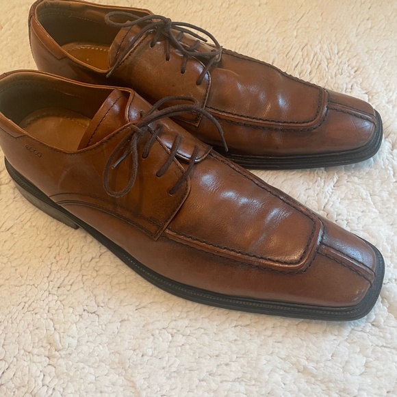 ECCO lace up oxford Brown Size 10.5